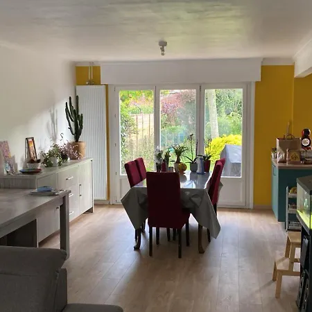 Homestay Tranquila En Casa Ronchin
